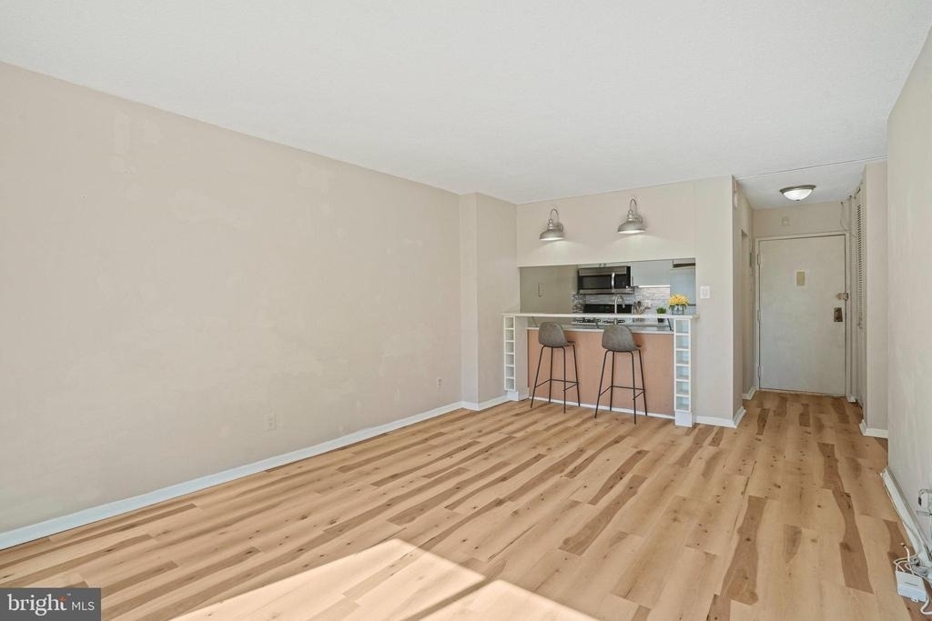 11801 Rockville Pike - Photo 14