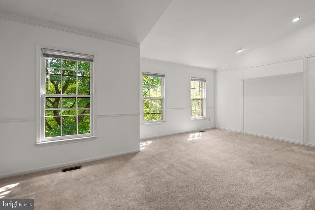 11017 Cedarwood Drive - Photo 15