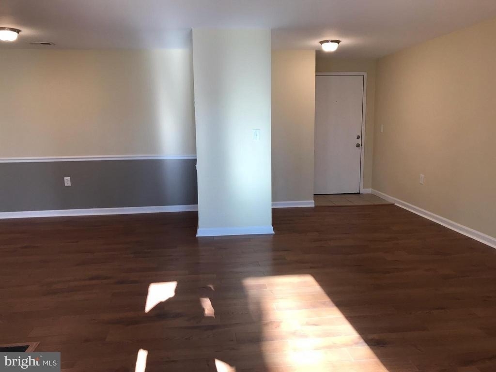 18120 Chalet Drive - Photo 4