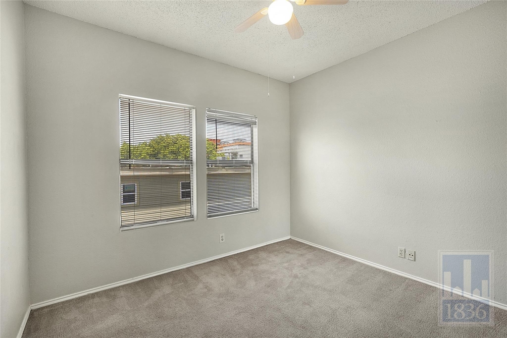 2804 Rio Grande St - Photo 12