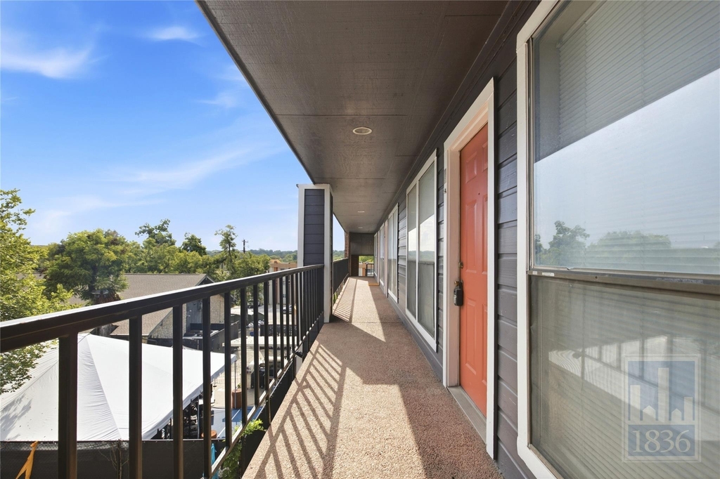2804 Rio Grande St - Photo 0