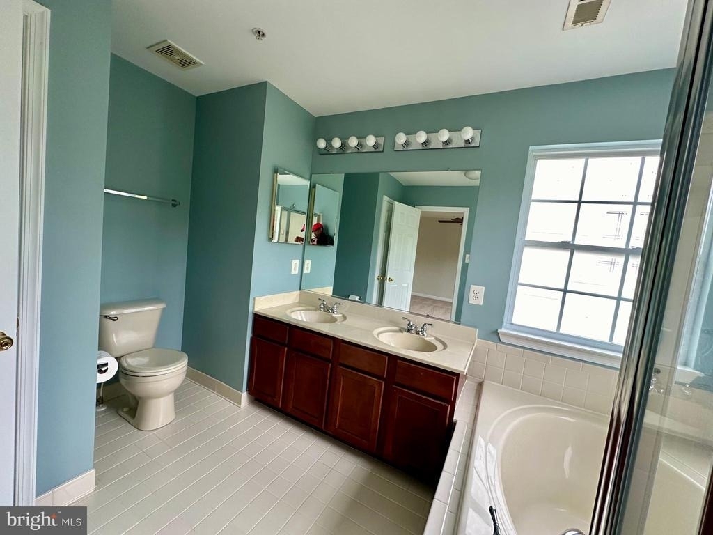 7076 Water Oak Road - Photo 14