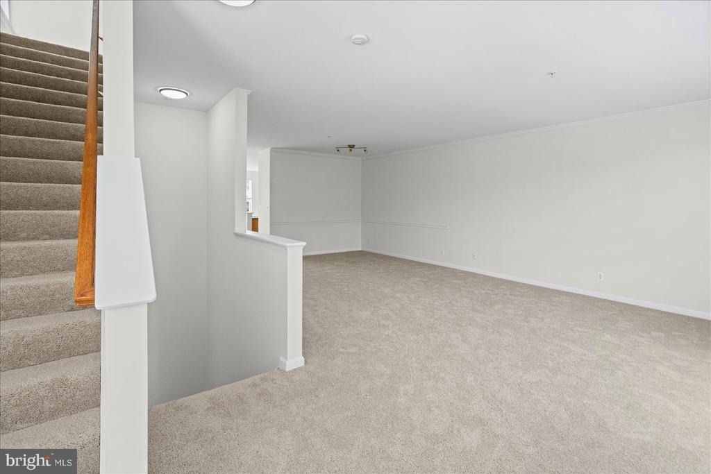 1670 Mohegan Drive - Photo 14