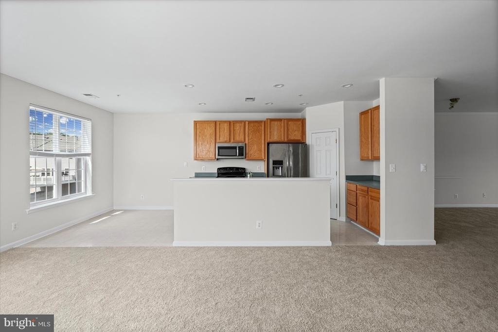 1670 Mohegan Drive - Photo 8