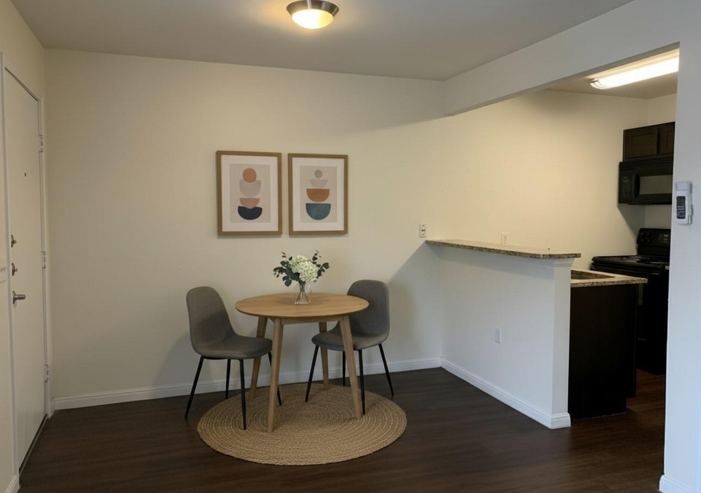 2512 Durwood St - Photo 5