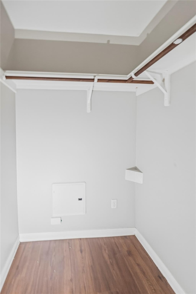 2512 Durwood St - Photo 10