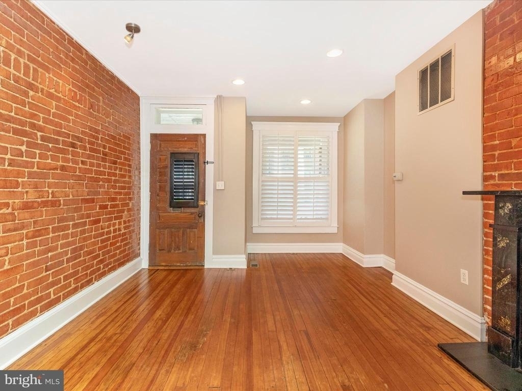 232 Dill Avenue - Photo 23