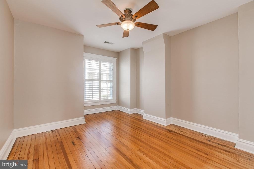 232 Dill Avenue - Photo 7