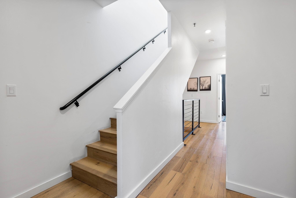 1701 E M L King Jr Blvd - Photo 11