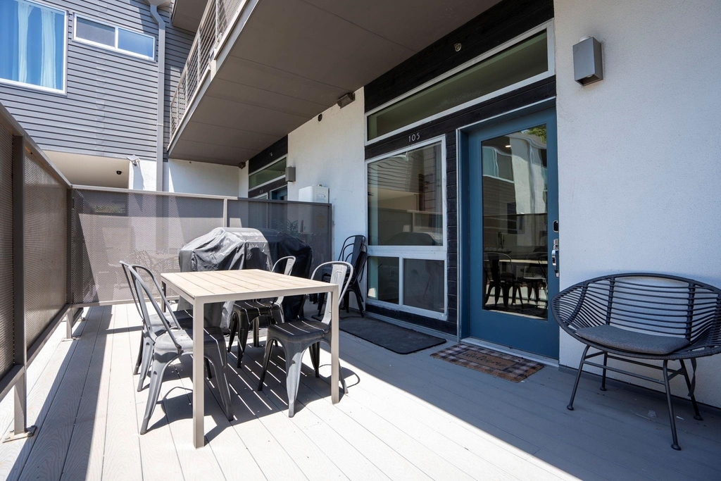 1701 E M L King Jr Blvd - Photo 24