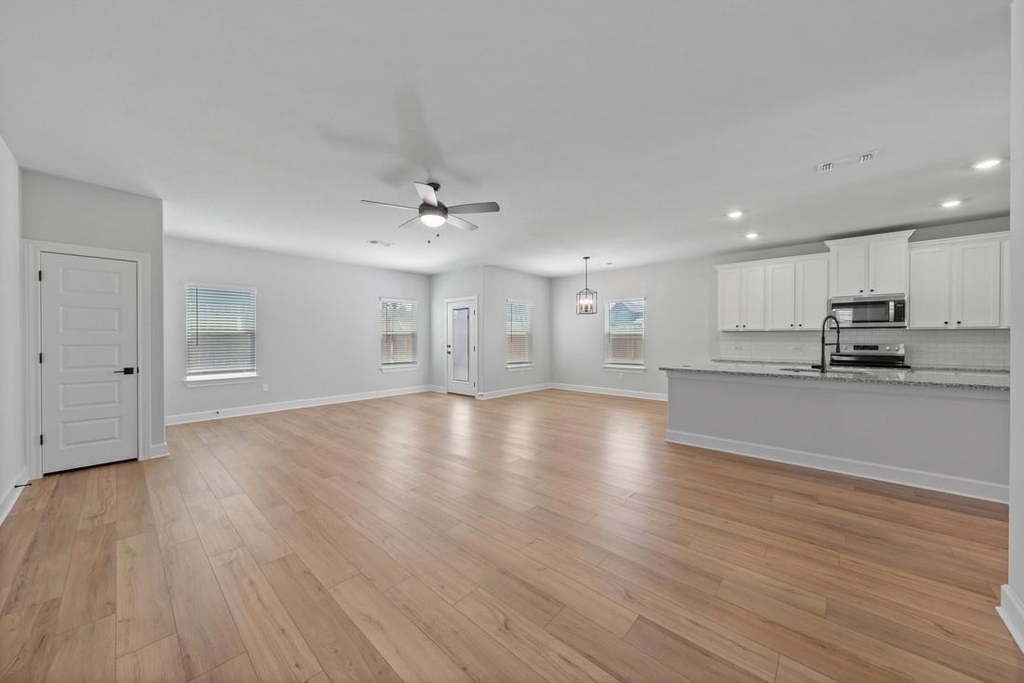 9513 Balmy Ln - Photo 6