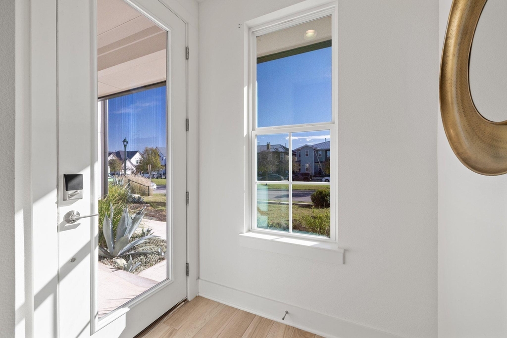 2508 Simond Ave - Photo 1