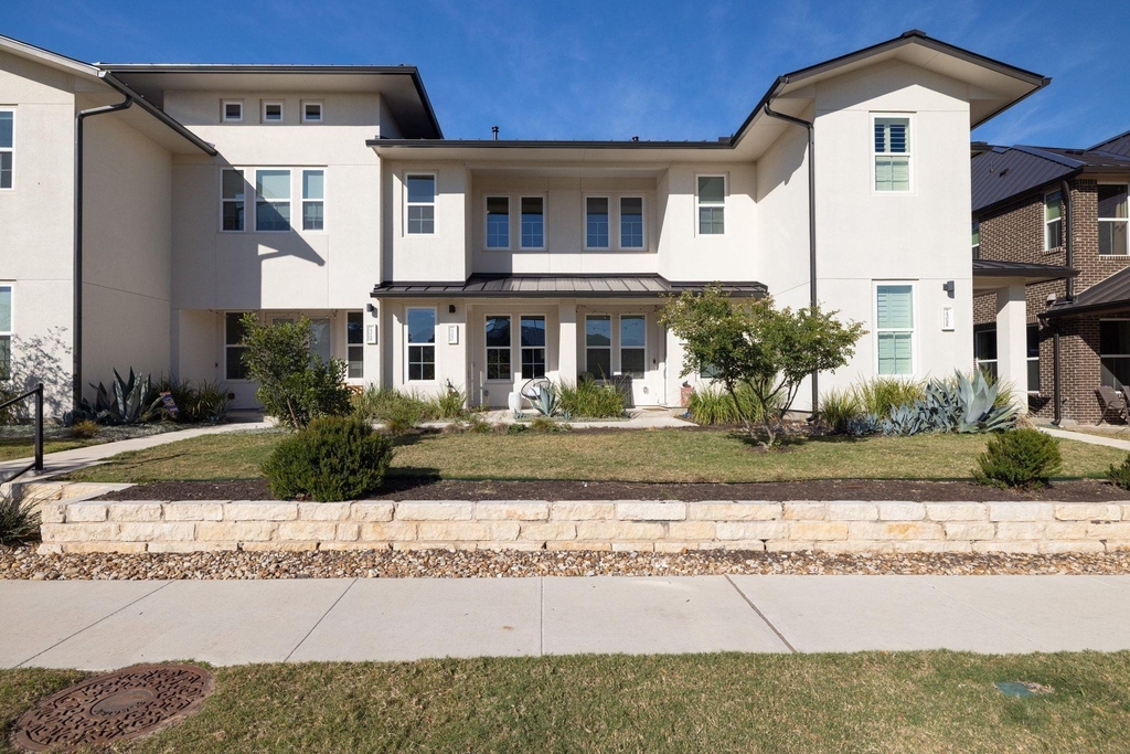 2508 Simond Ave - Photo 26