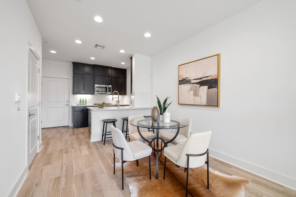 2508 Simond Ave - Photo 15
