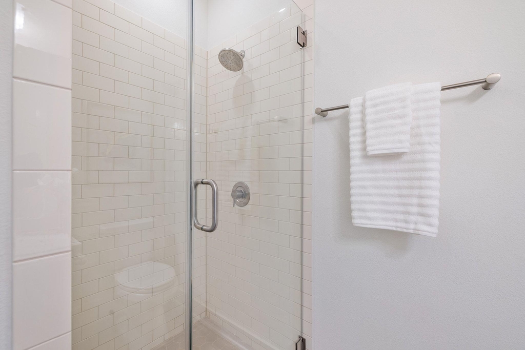 2508 Simond Ave - Photo 22