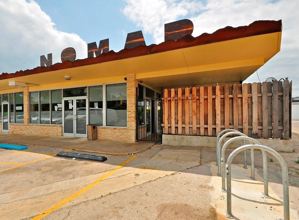 2508 Simond Ave - Photo 32
