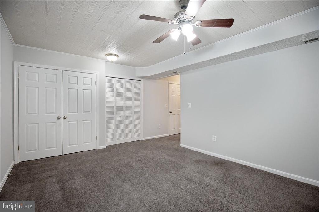 8000 Delores Court - Photo 29