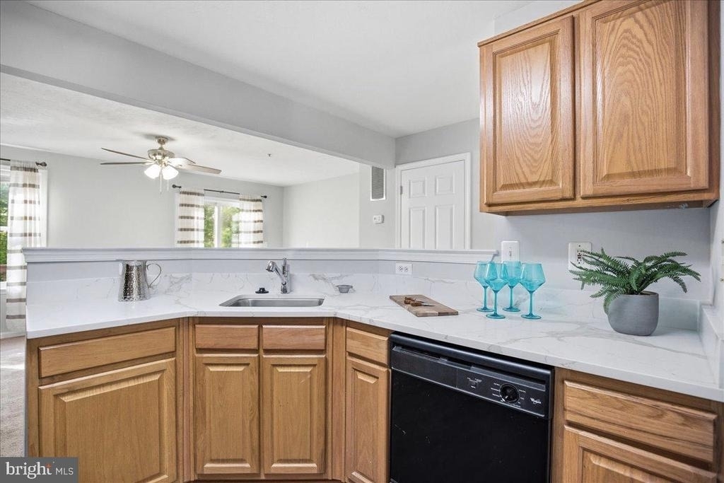 8000 Delores Court - Photo 10