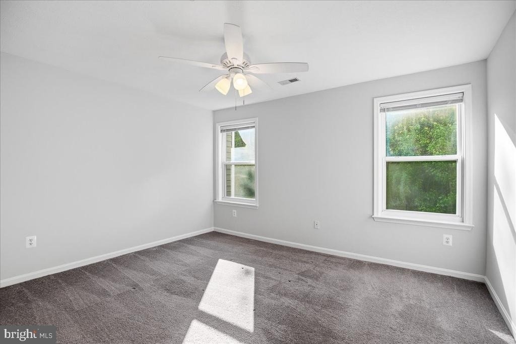 8000 Delores Court - Photo 20
