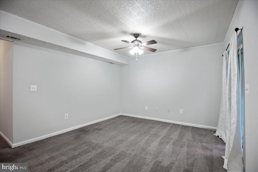 8000 Delores Court - Photo 27