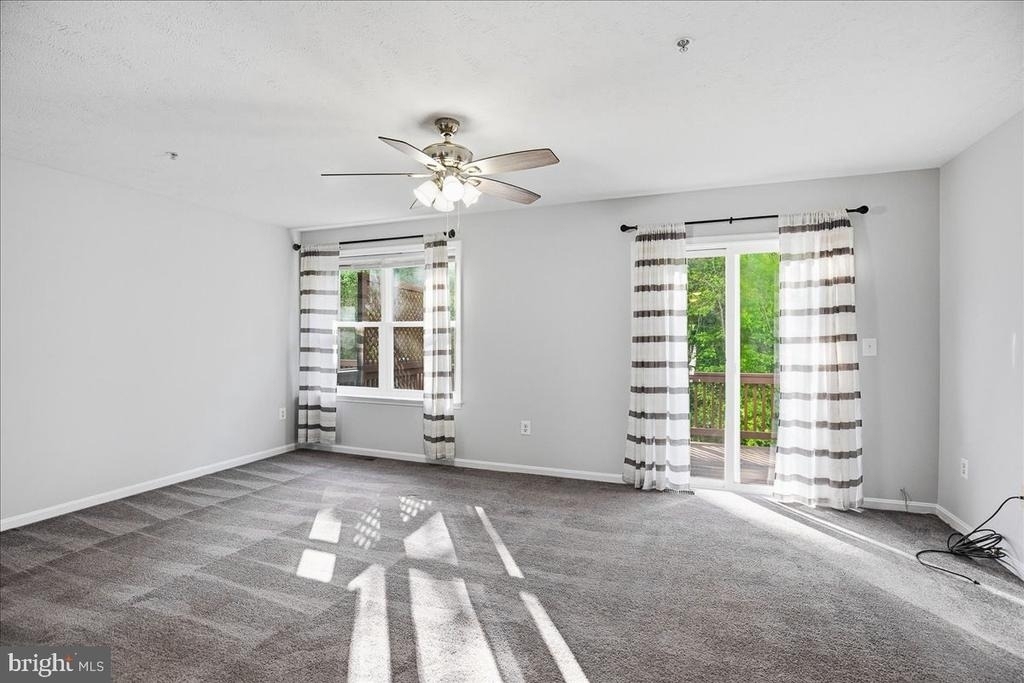 8000 Delores Court - Photo 14