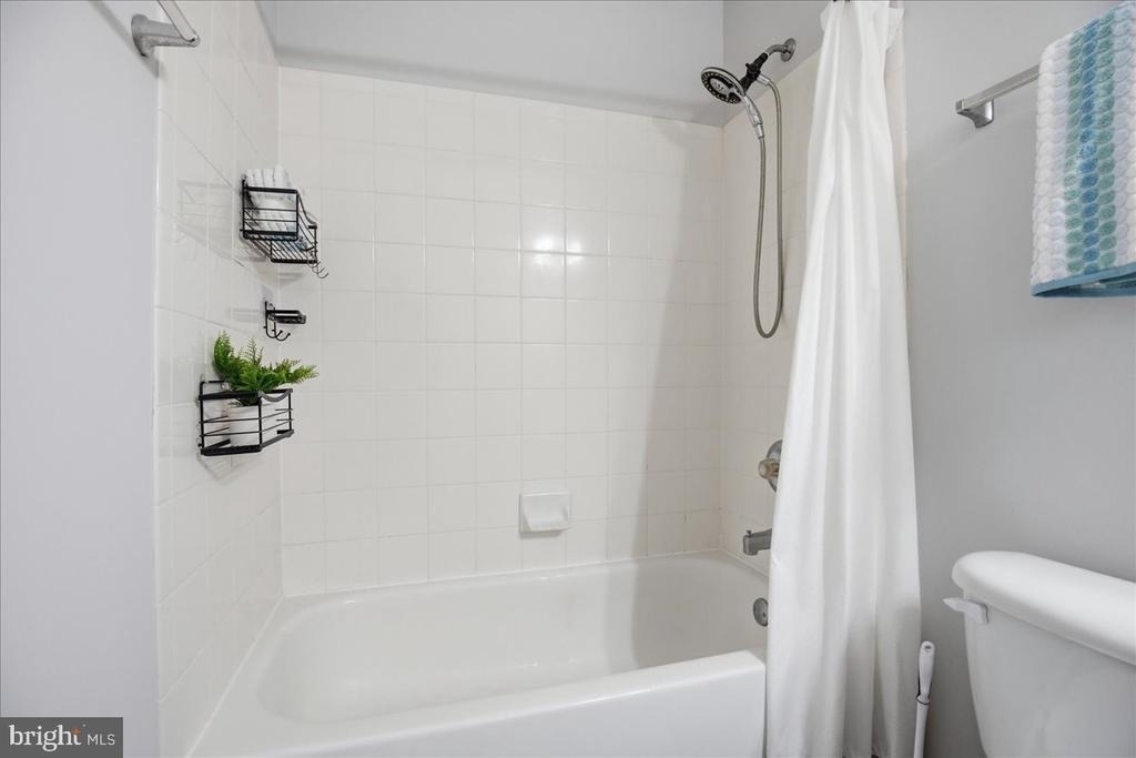 8000 Delores Court - Photo 23