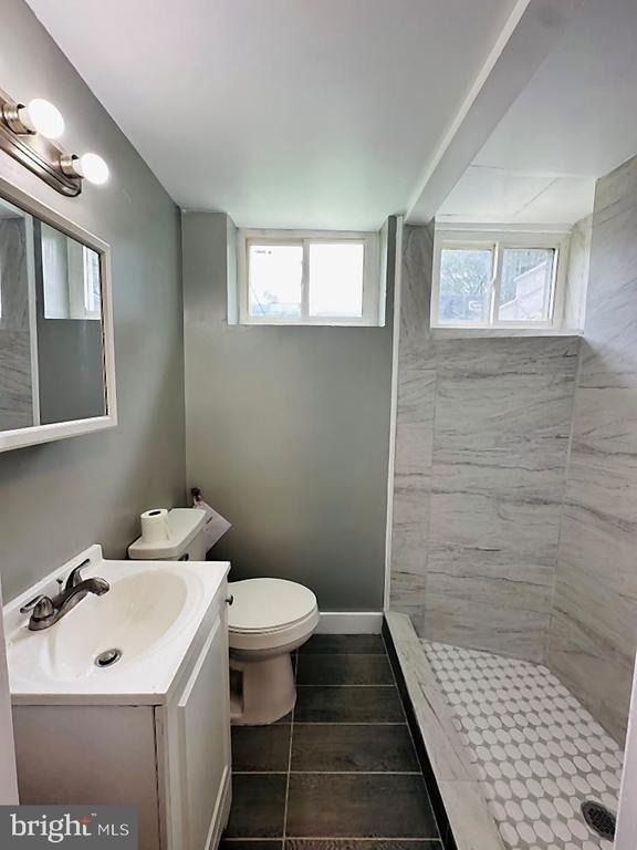 3912 Kenyon Avenue - Photo 8