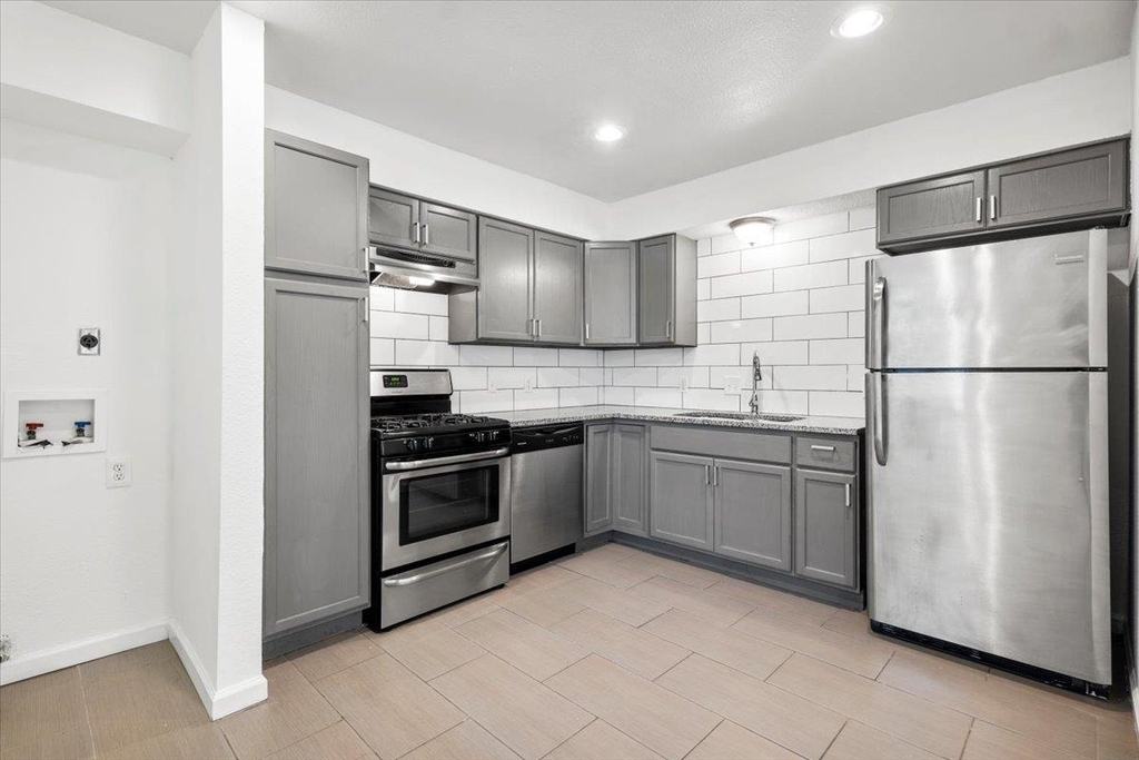 3464 Willowrun Dr - Photo 4