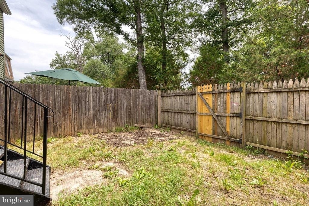 1869 Robin Court - Photo 21