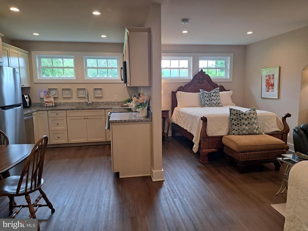 15550 S New Road - Photo 7