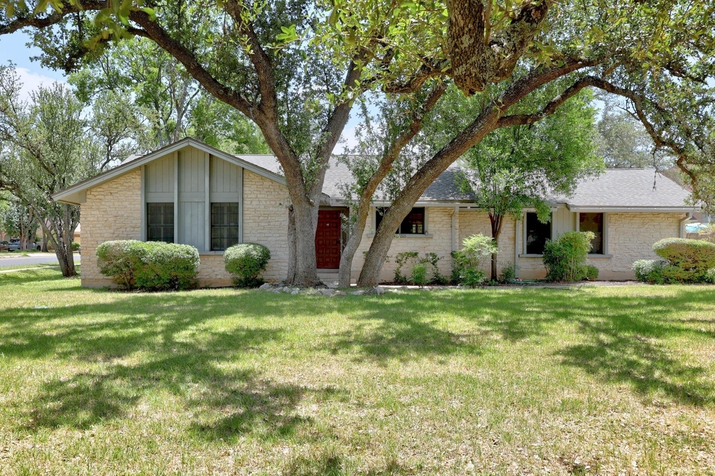 11205 D K Ranch Rd - Photo 0