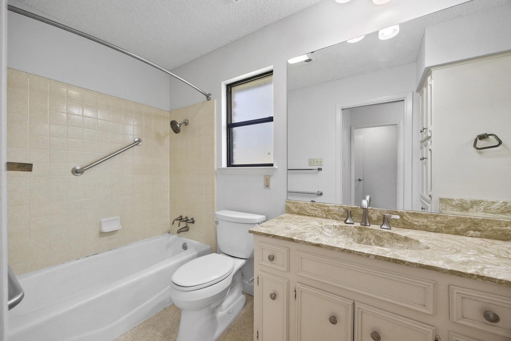 11205 D K Ranch Rd - Photo 18
