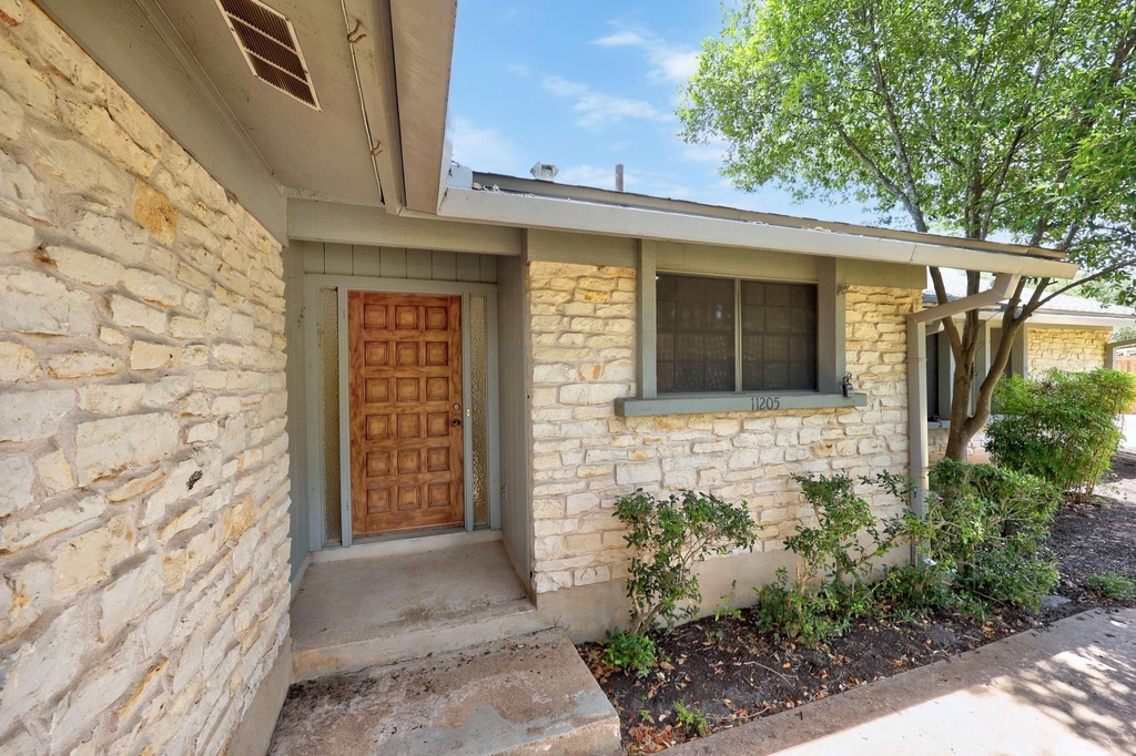 11205 D K Ranch Rd - Photo 2