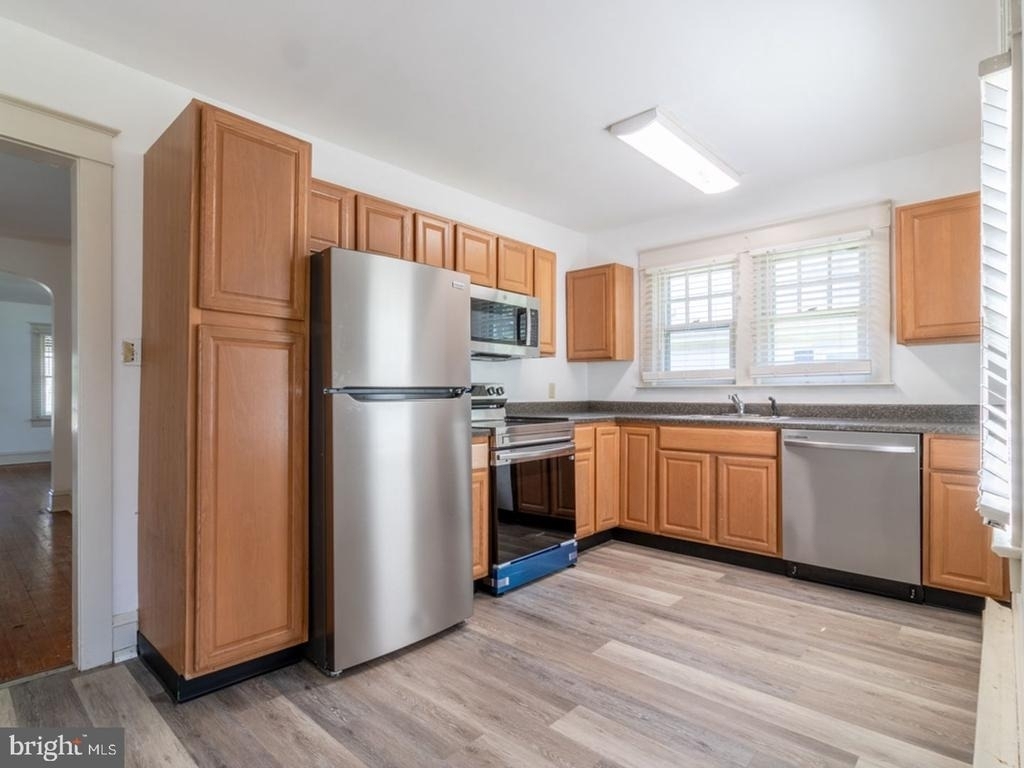 35802 Atlantic Avenue - Photo 0