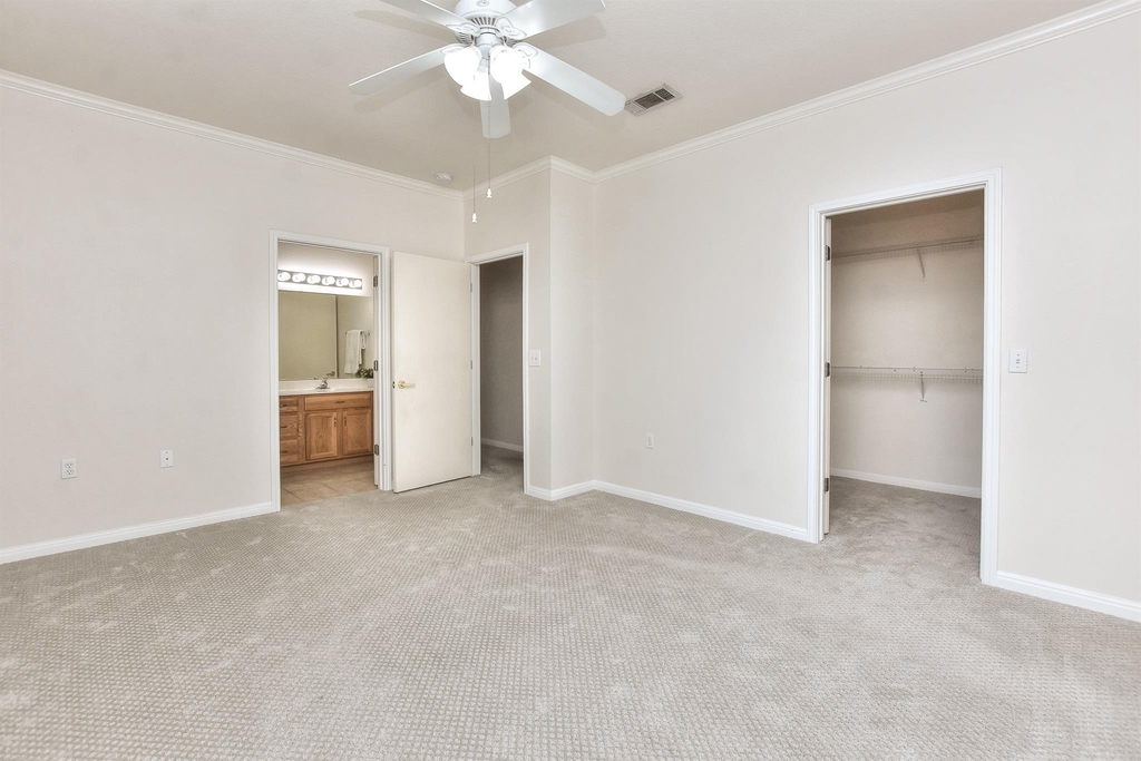 508 Texas Dr - Photo 9