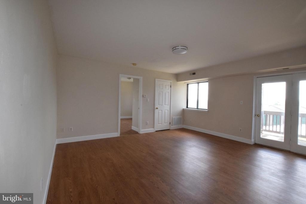 162 Paladin Drive - Photo 11