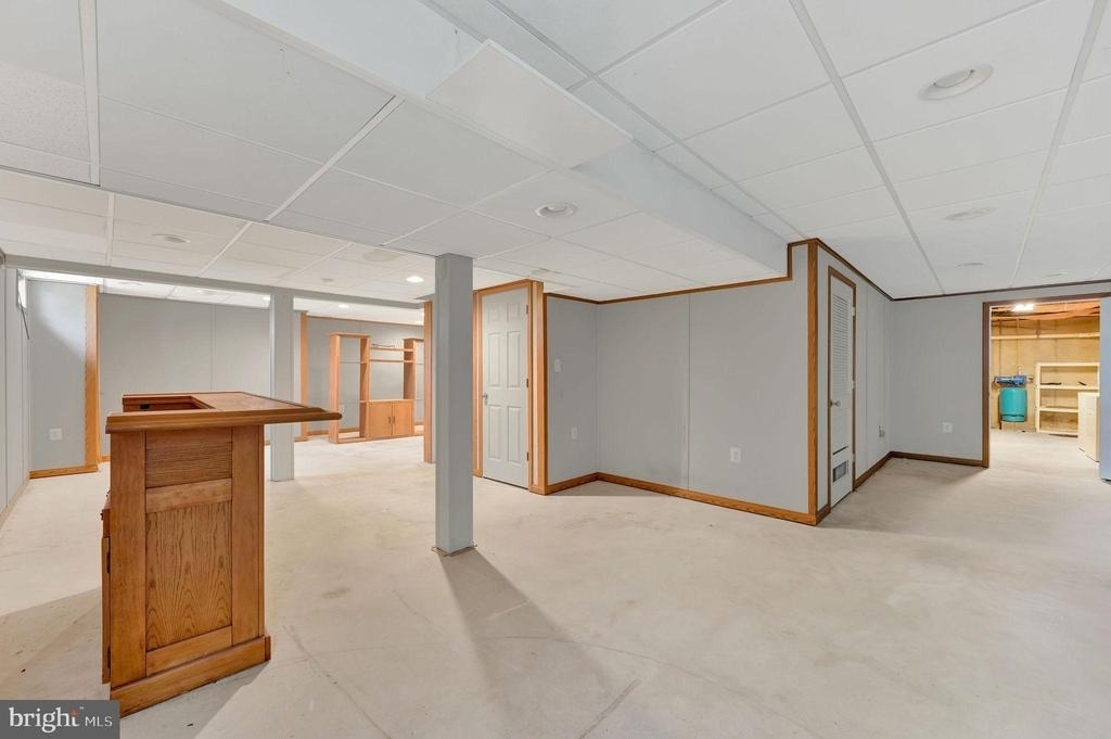 270 Oaknoll Avenue - Photo 15