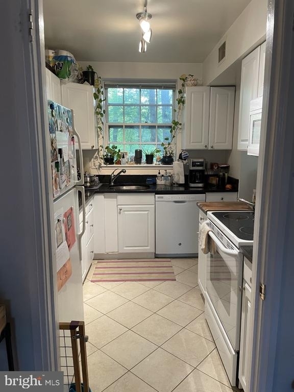 3990 Langley Court Nw - Photo 4