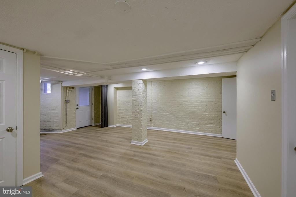 2827 11th Street Nw - Photo 39