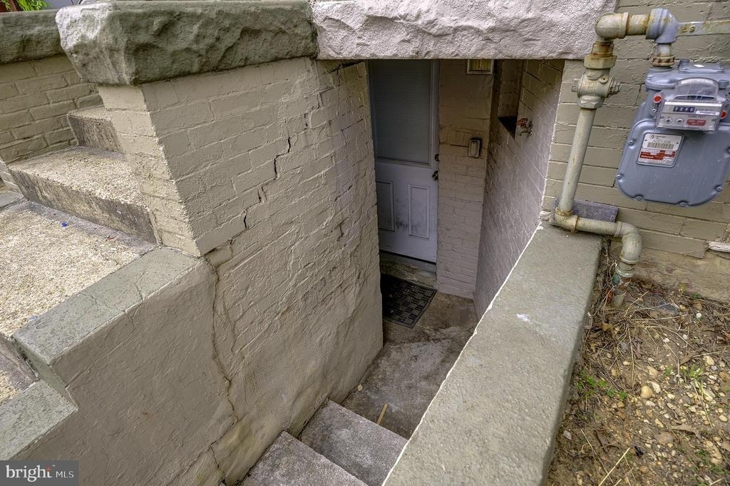 2827 11th Street Nw - Photo 45