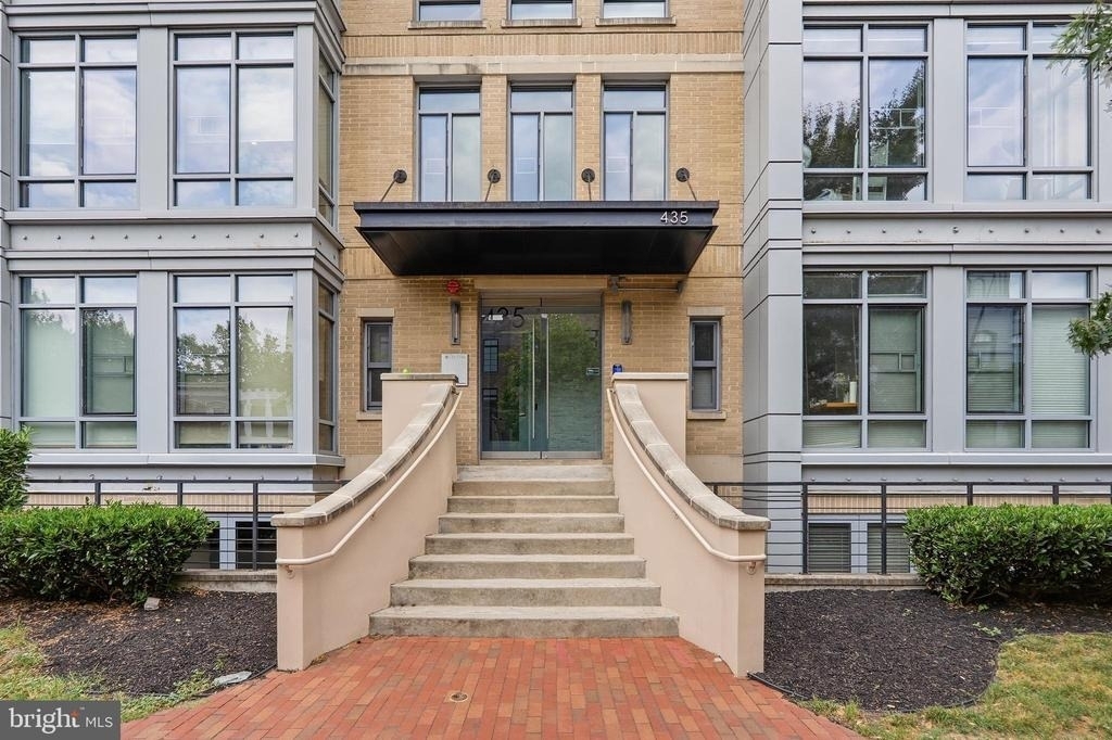 435 R Street Nw - Photo 1