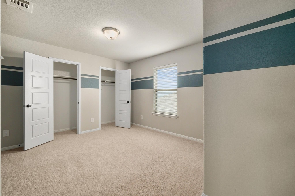 101 Lambert St - Photo 20