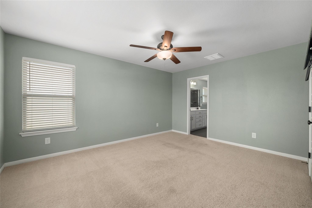 101 Lambert St - Photo 16