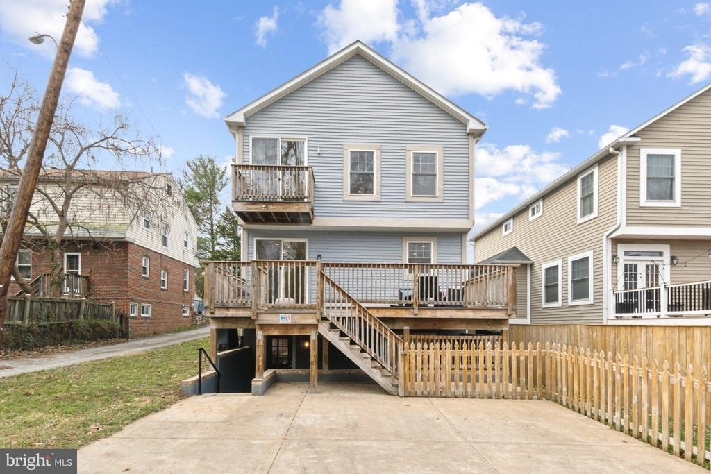 2837 Myrtle Avenue Ne - Photo 24