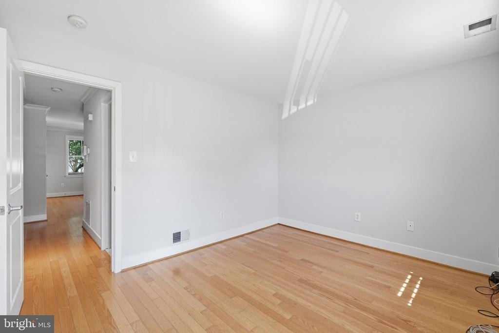 1413 11th Street Nw - Photo 16