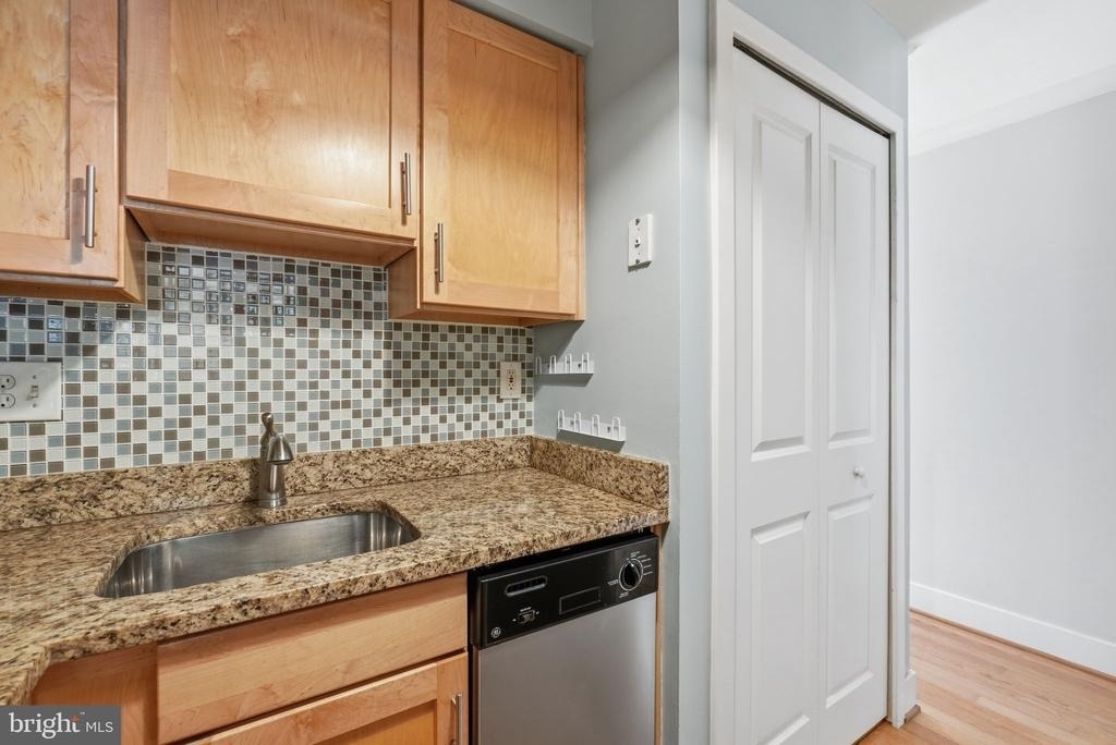 1413 11th Street Nw - Photo 9
