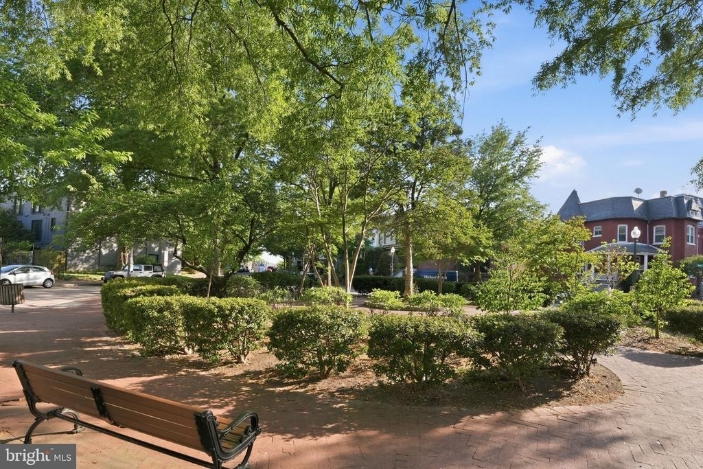 1852 3rd Street Nw - Photo 18