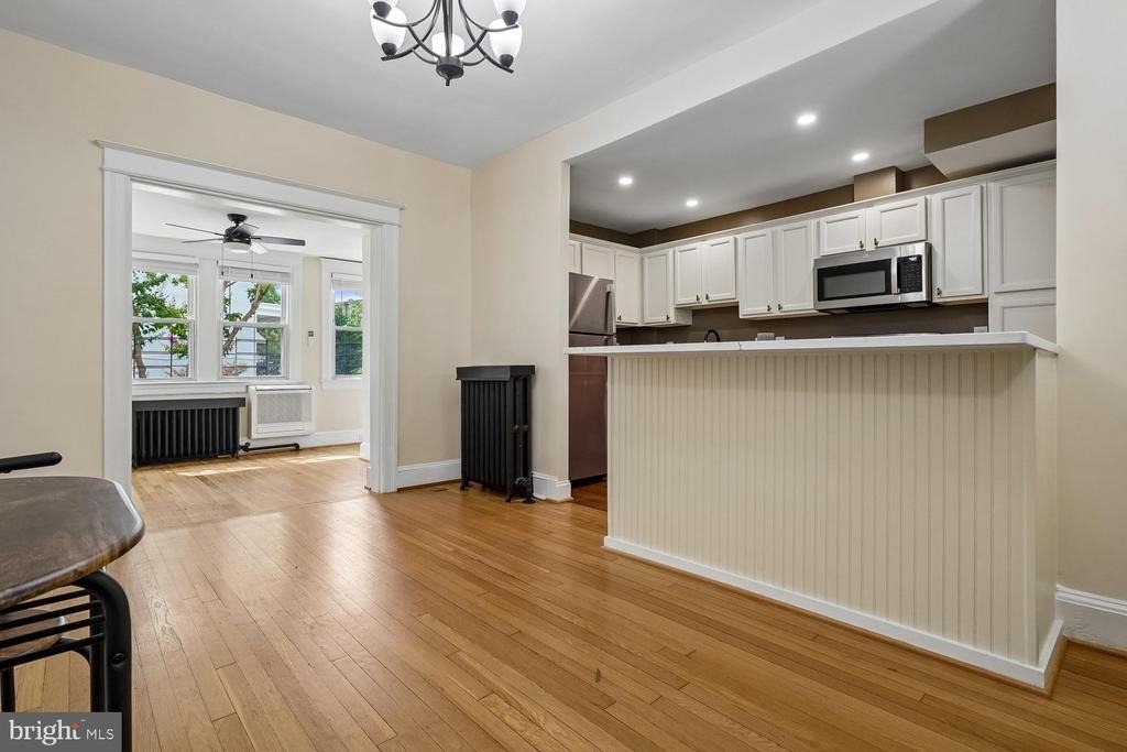 1303 West Virginia Avenue Ne - Photo 4