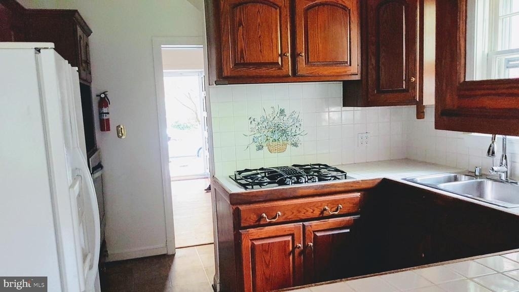 4440 Albemarle Street Nw - Photo 20