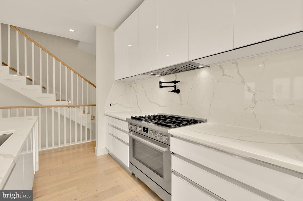 2100 4th Street Ne - Photo 17
